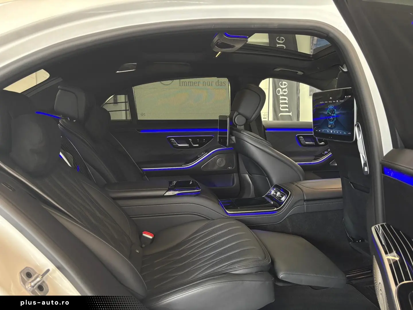 MERCEDES-BENZ S 63 E PERF. L DISTR HUD BURM4D PANO NIGHT 360