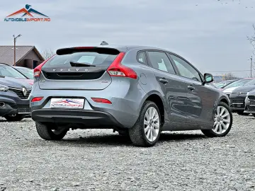 Volvo V40 2.0D Automat Momentum