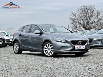 Volvo V40 2.0D Automat Momentum