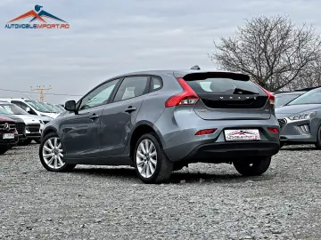 Volvo V40 2.0D Automat Momentum