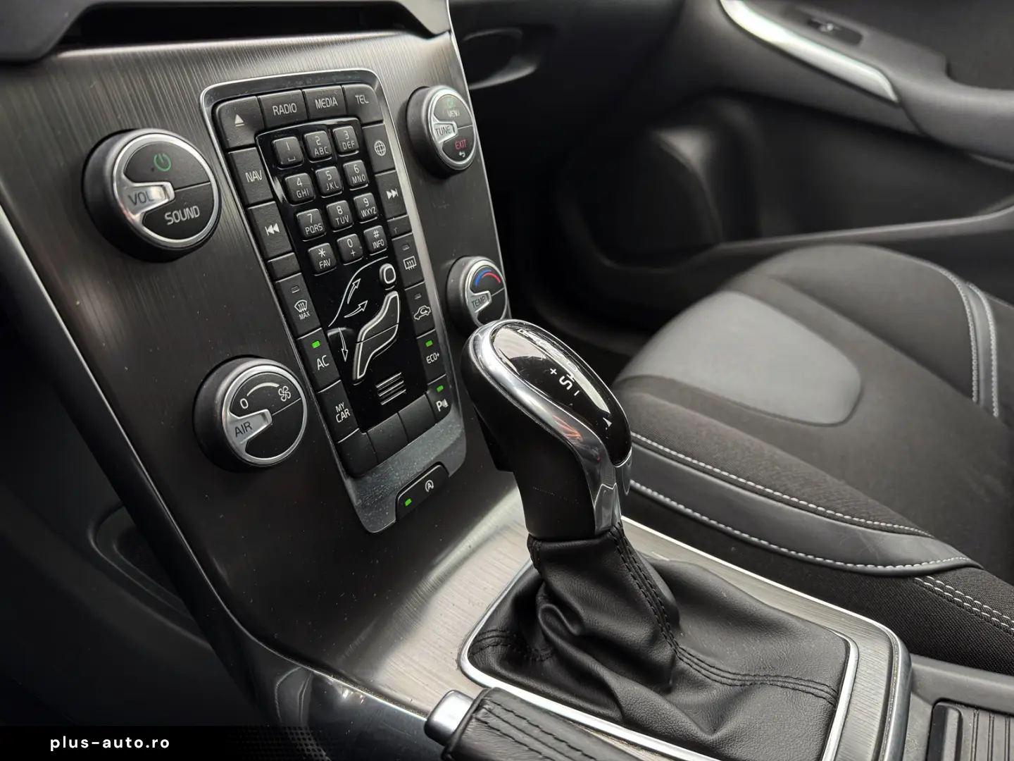 Volvo V40 2.0D Automat Momentum