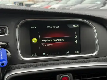 Volvo V40 2.0D Automat Momentum