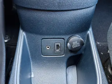 Ford Fiesta 1.2   Benzină   Manual   82 CP