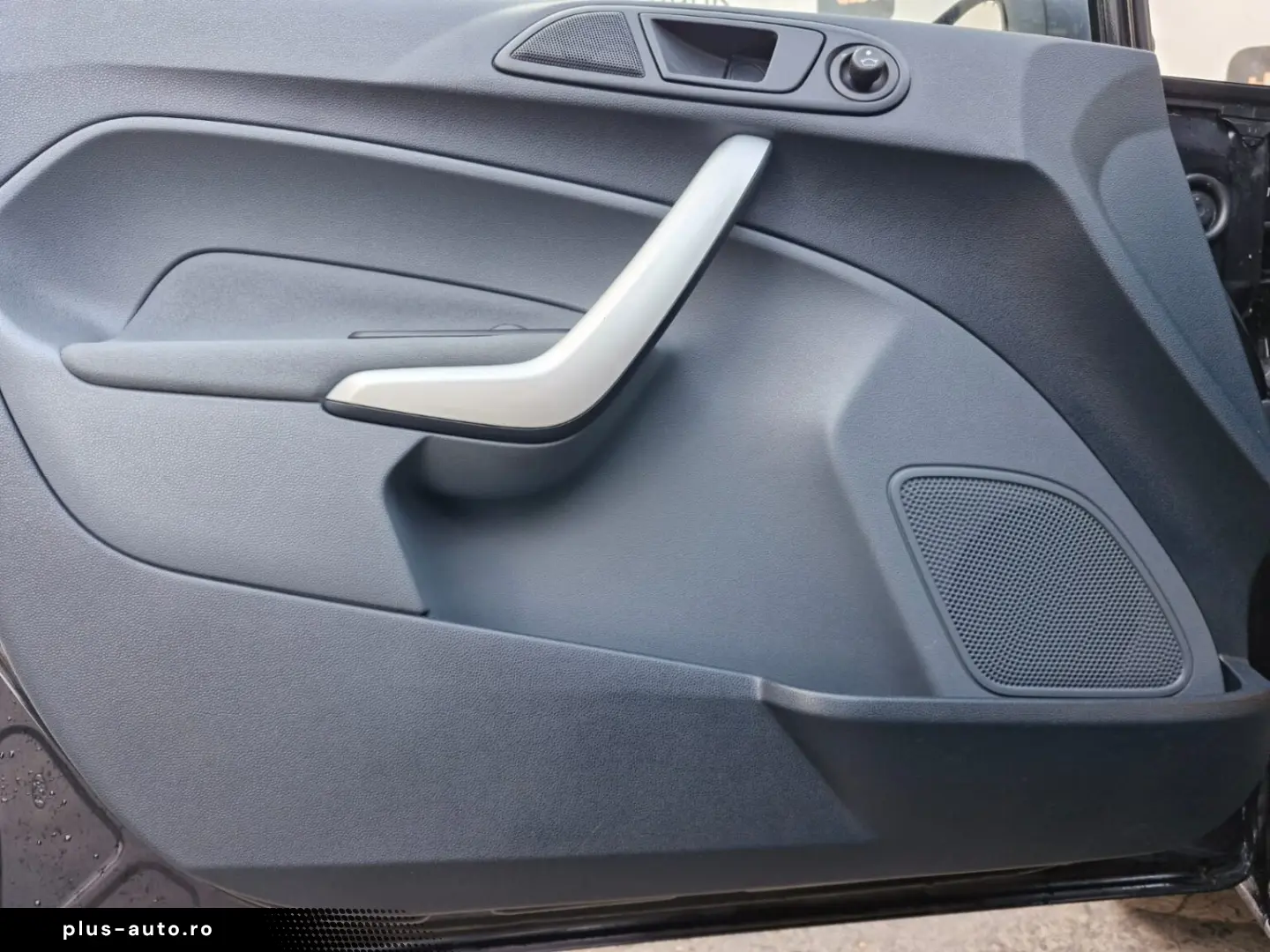 Ford Fiesta 1.2   Benzină   Manual   82 CP