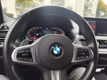 BMW X3 xDrive20i M Sport Navi 360  SHZ DAB