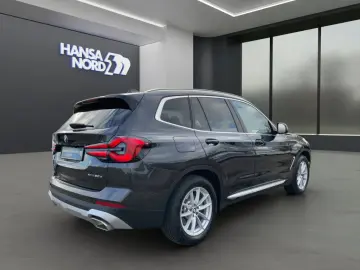 BMW X3 xDrive20d LED NAVI LEDER KAMERA PDC SHZ 18