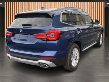 BMW X3 xDrive 20iA  LED Parkassist Hifi