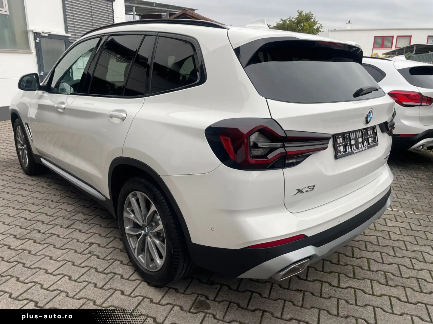 BMW X3 xDrive20d Navi AHK LED HUD HiFi Kamera