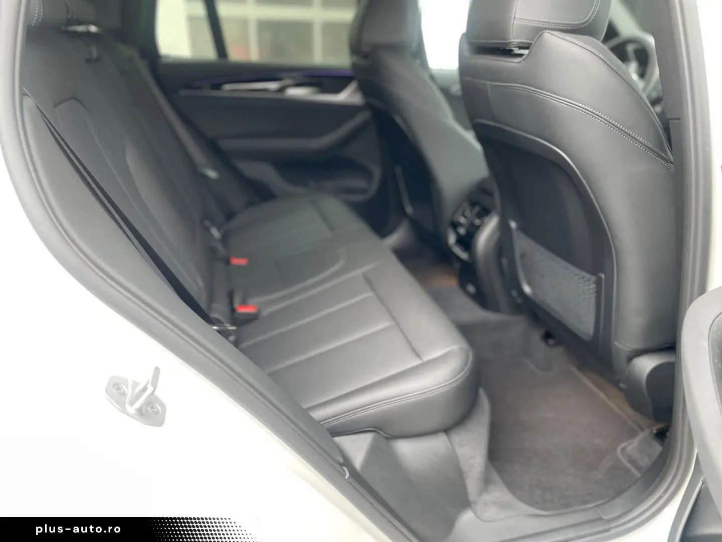 BMW X3 xDrive20d Navi AHK LED HUD HiFi Kamera