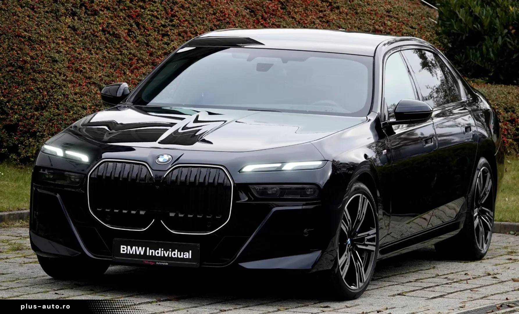 BMW 740d xDrive  M SPORT PRO  ICONIC G  BOWERS & WIL