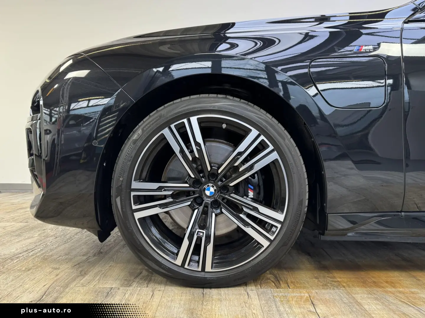 BMW 750e xDrive M Sport Pro AHK ACC 360