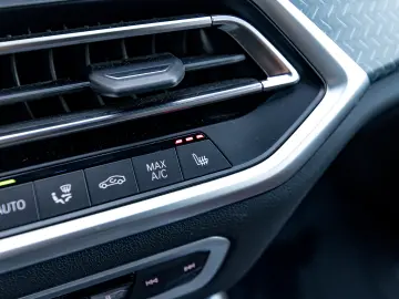 BMW X5 xDrive45e xLine