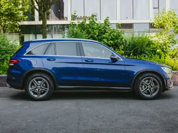 Mercedes-Benz GLC 300d AMG 4Matic
