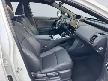 TOYOTA bz4X Comfort  LED AHK ACC CarPlay Wärmepumpe Sma