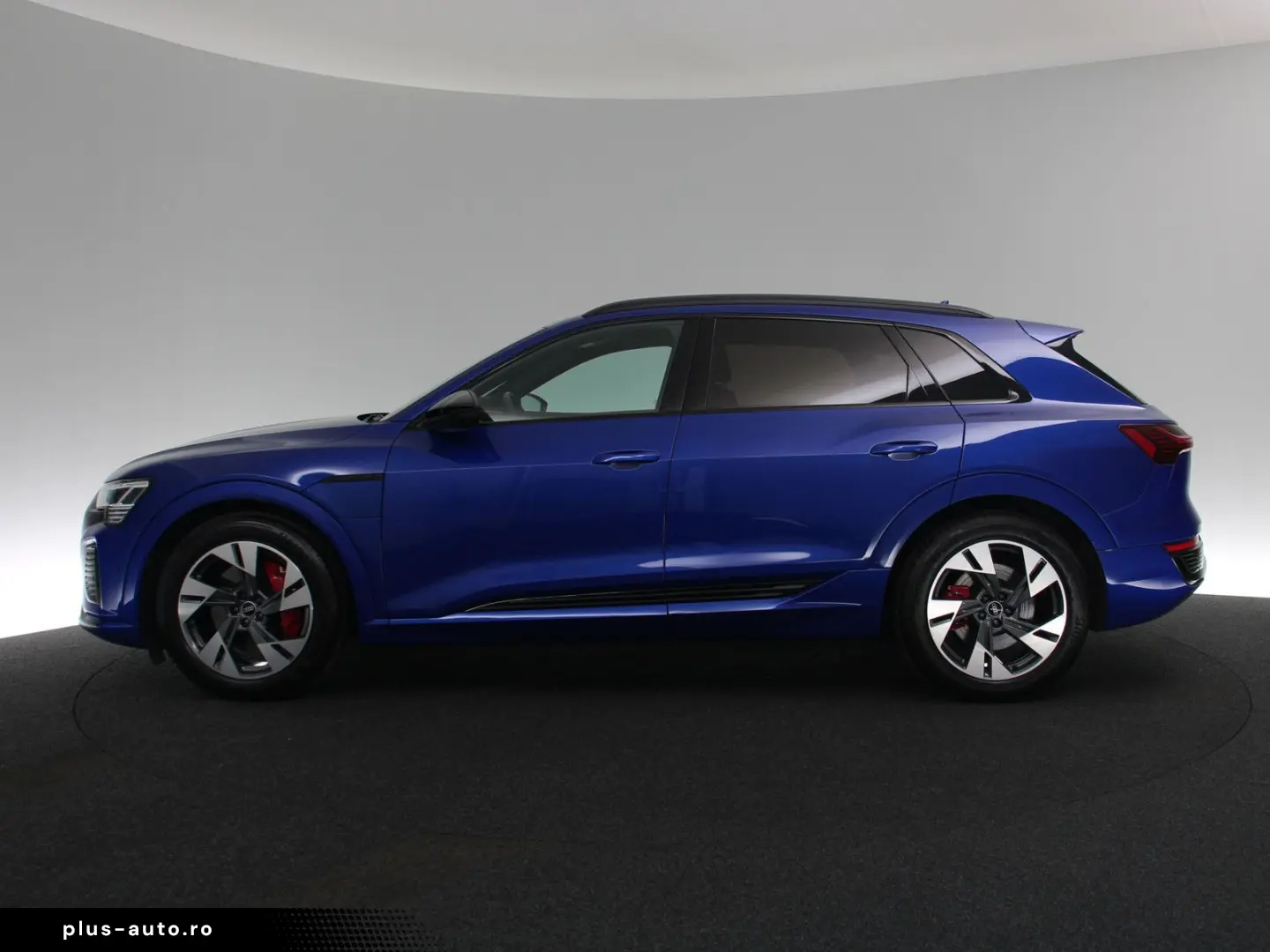 AUDI Q8 e-tron 55 quattro S line MATRIX-LED HUD ACC