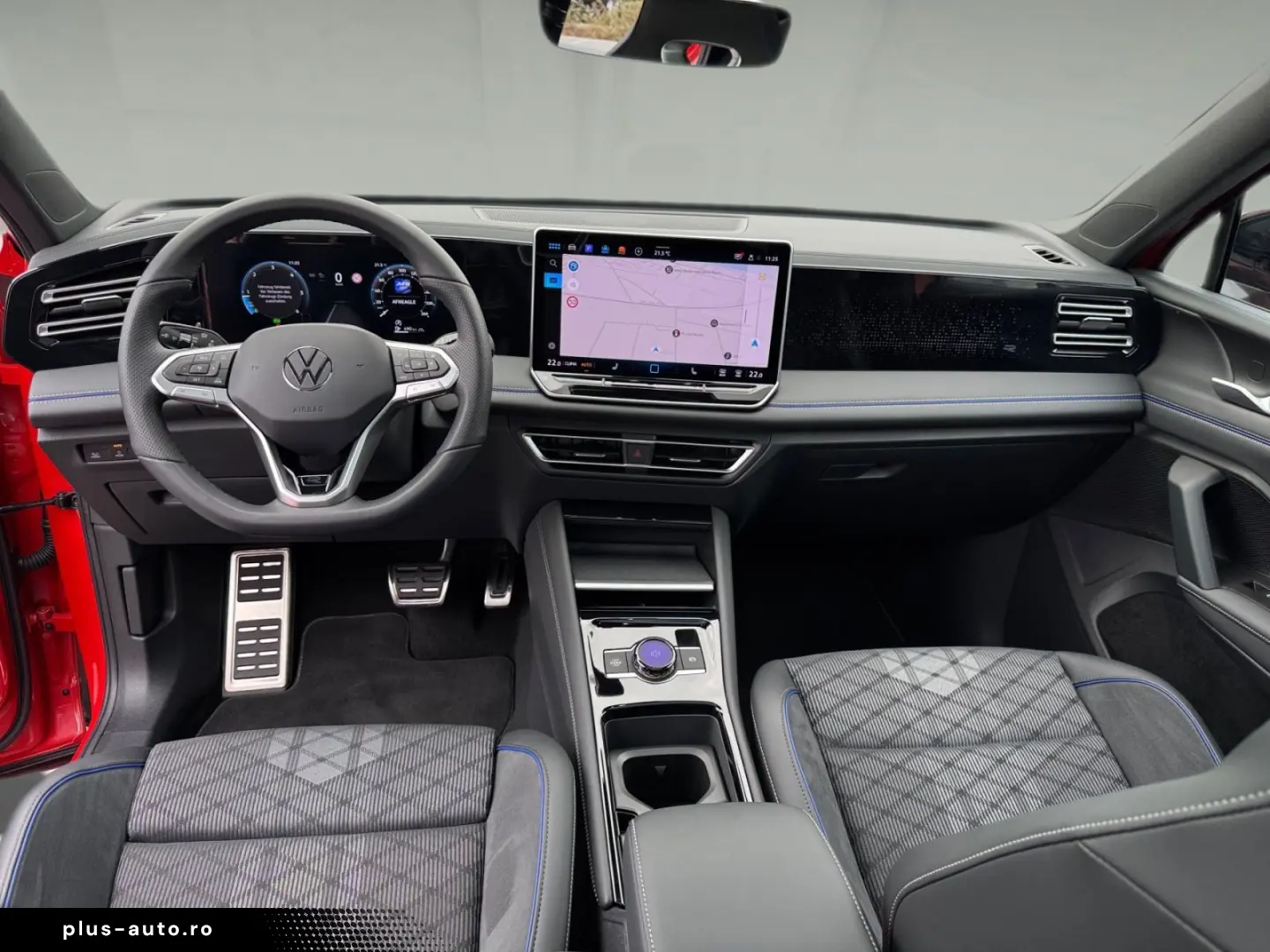 VW Tiguan 2.0 TDI DSG  R-Line Black Style  AHK Pano