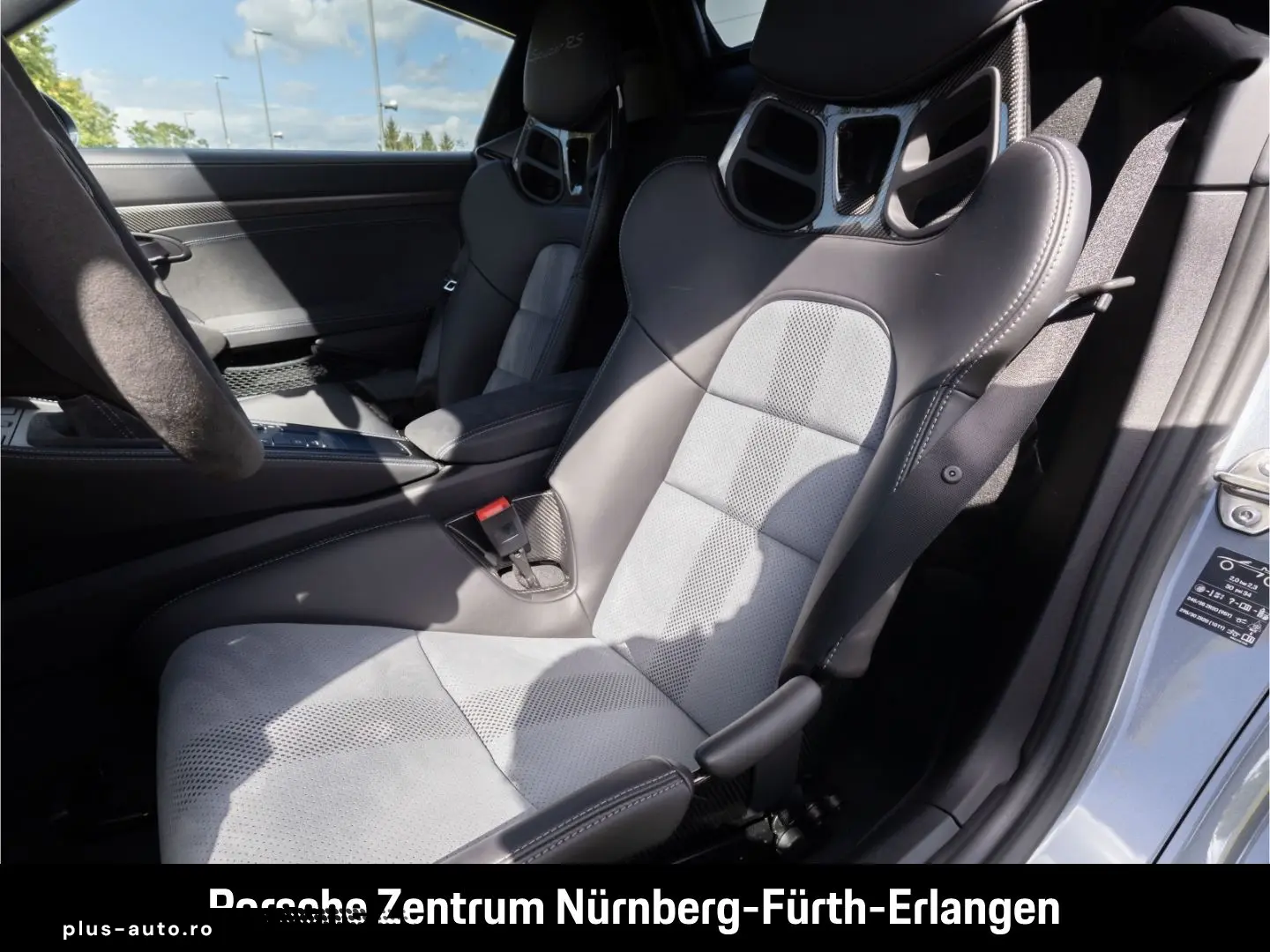 PORSCHE 718 Spyder RS Rückfahrkamera Sportabgasanlage