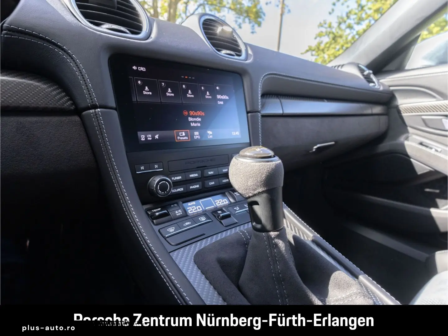 PORSCHE 718 Spyder RS Rückfahrkamera Sportabgasanlage