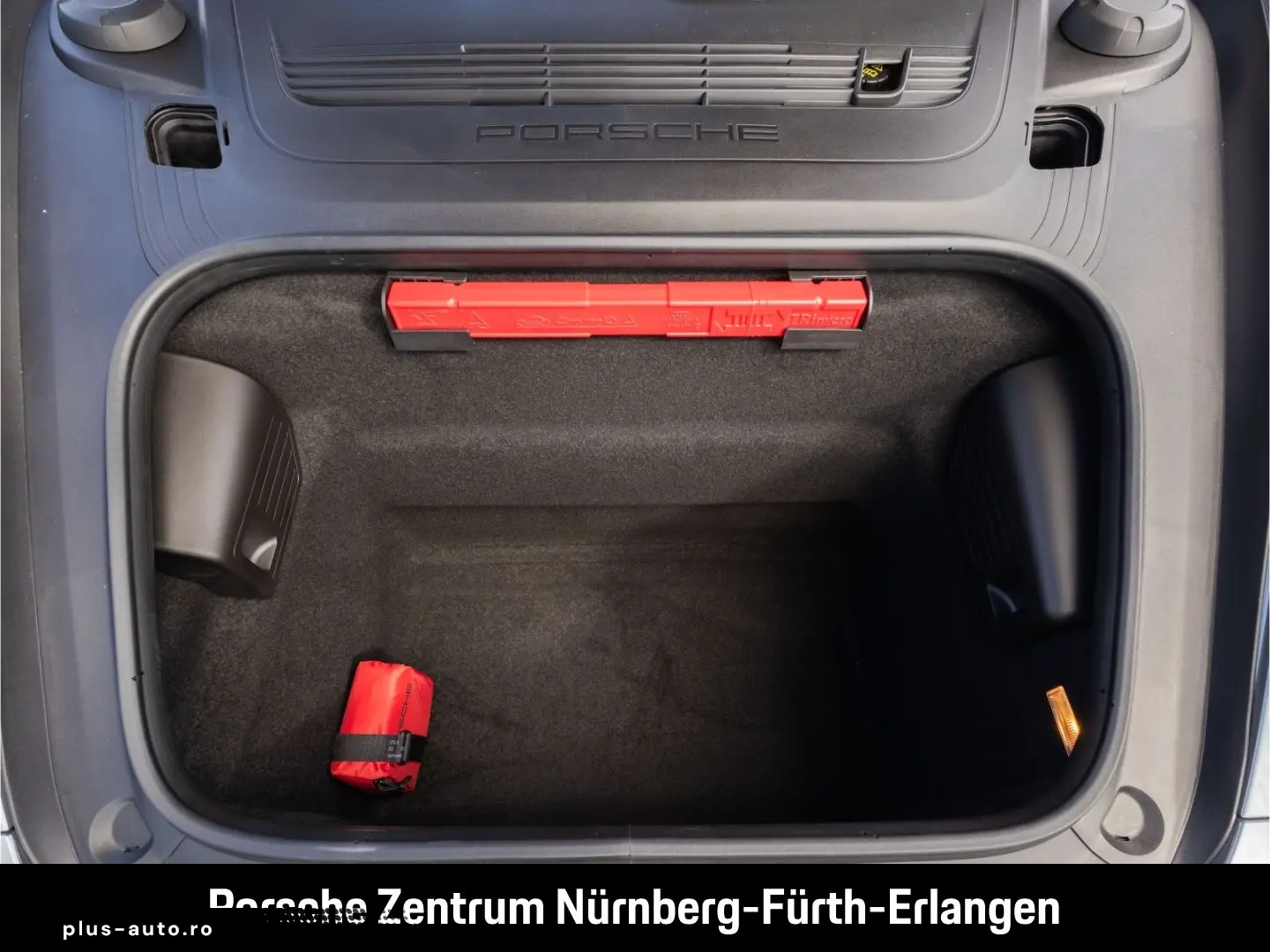 PORSCHE 718 Spyder RS Rückfahrkamera Sportabgasanlage