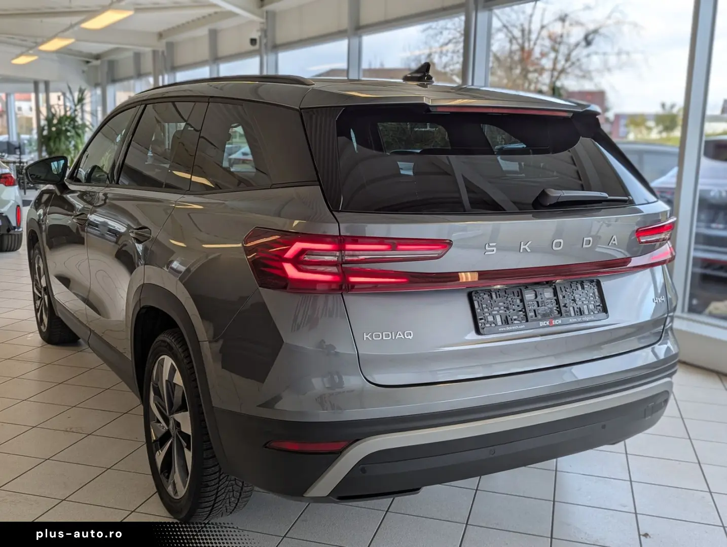 SKODA Kodiaq 2.0 4x4 Selectio Pano Matrix StHz AHK 19