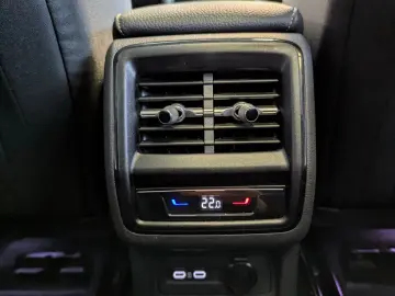 SKODA Kodiaq 2.0 4x4 Selectio Pano Matrix StHz AHK 19