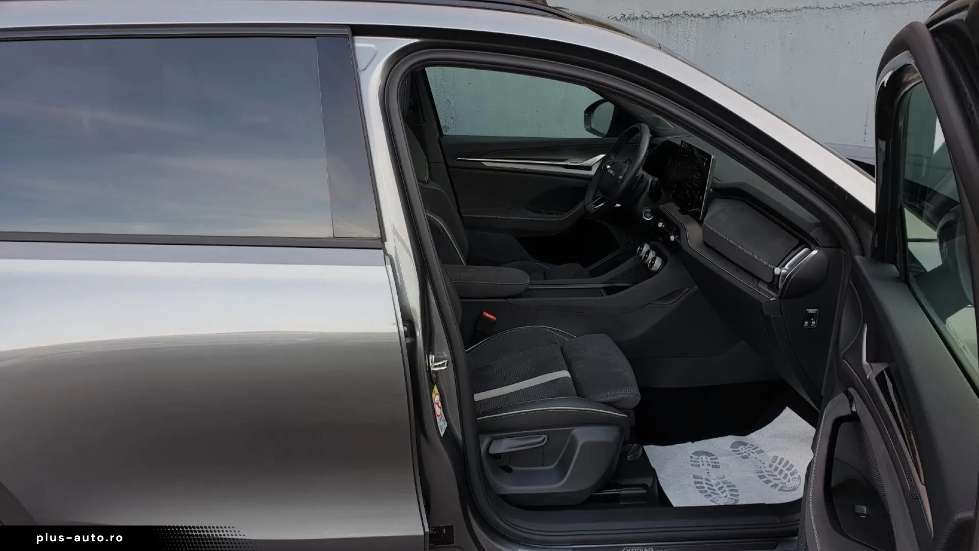 SKODA Kodiaq 1.5 TSI DSG Sportline Pano Navi ACC AHK