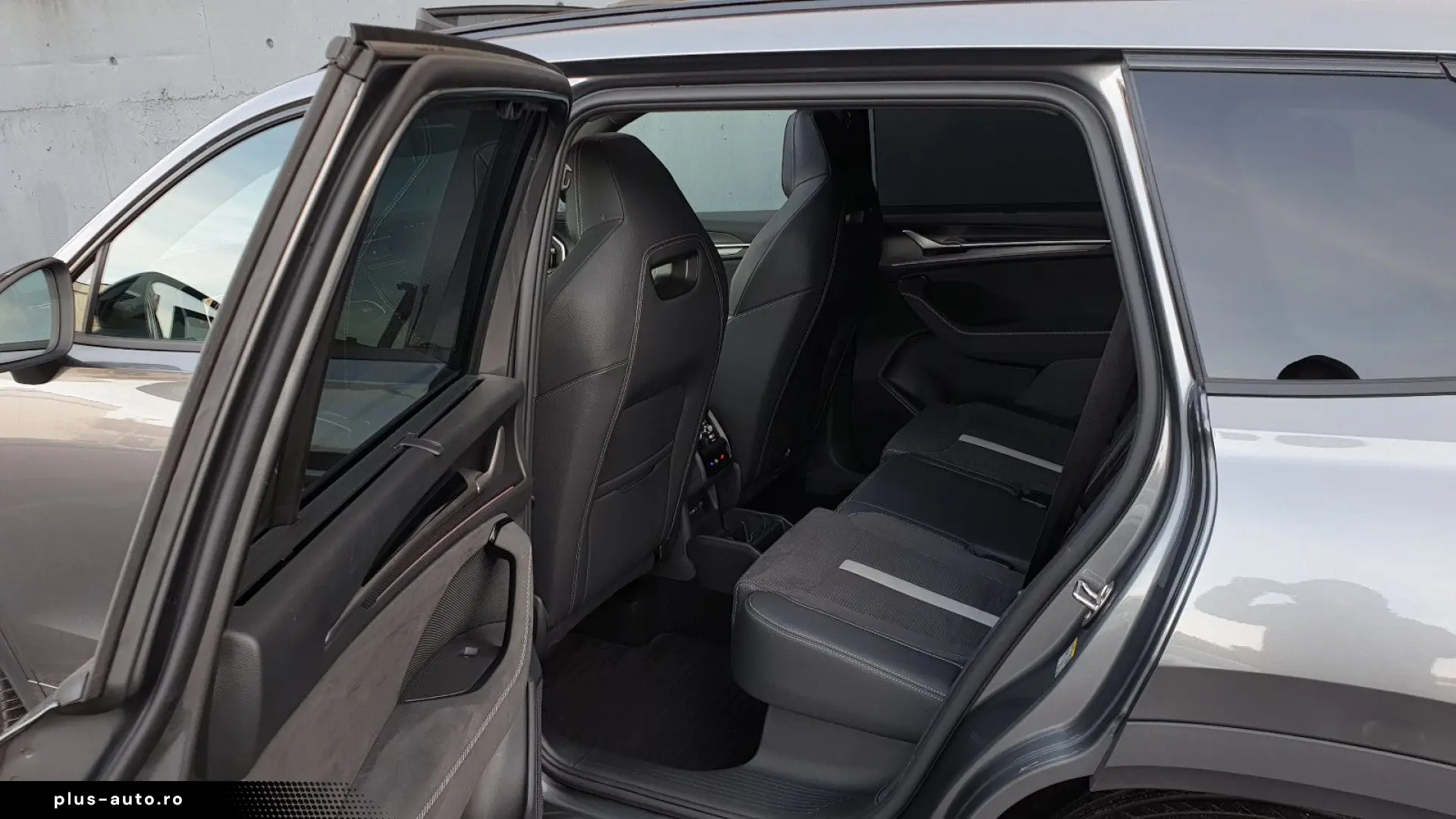 SKODA Kodiaq 1.5 TSI DSG Sportline Pano Navi ACC AHK