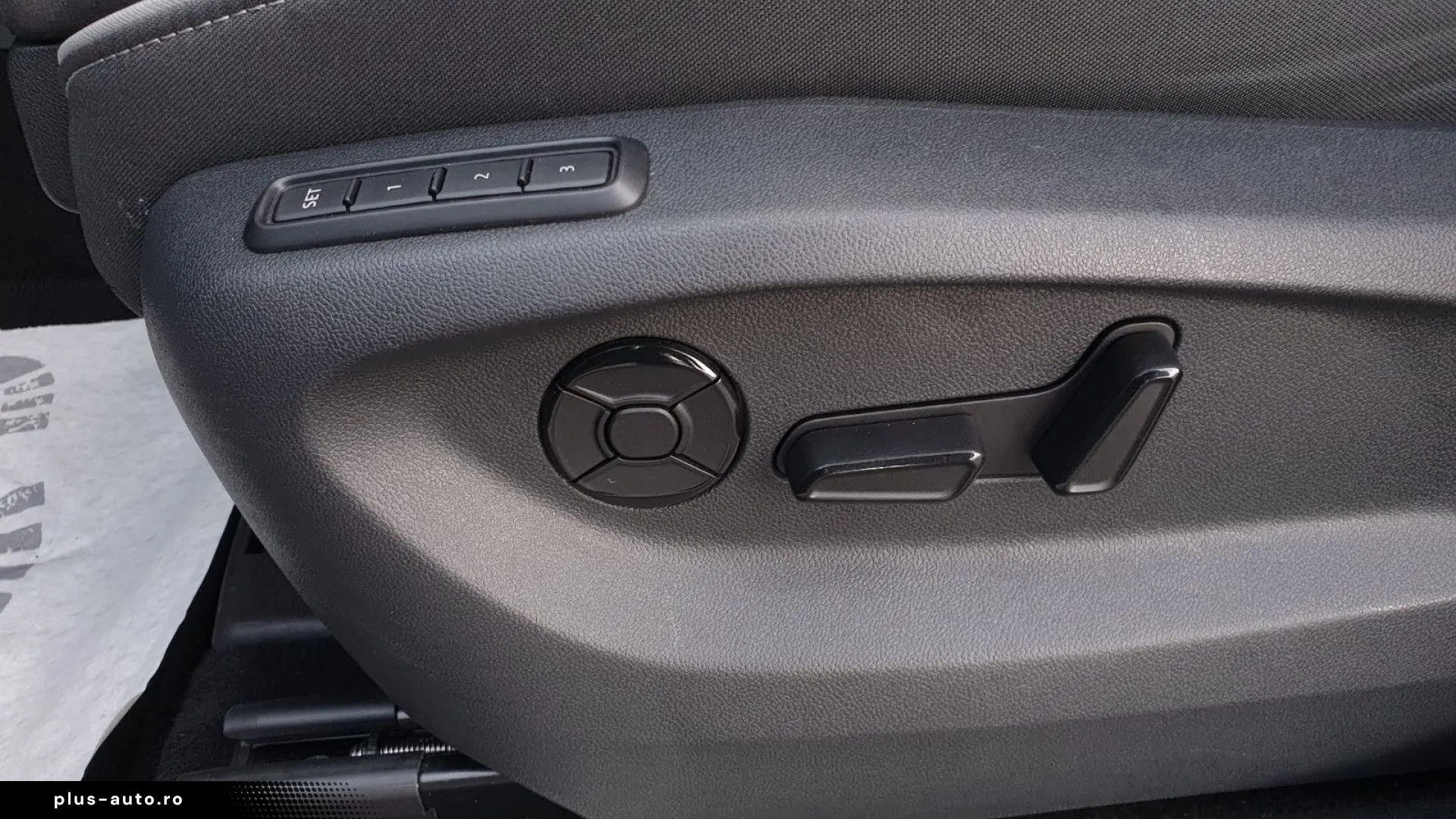 SKODA Kodiaq 1.5 TSI DSG Sportline Pano Navi ACC AHK