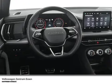 SKODA Kodiaq Sportline eTSI DSG Matrix Panor 20Zoll R-