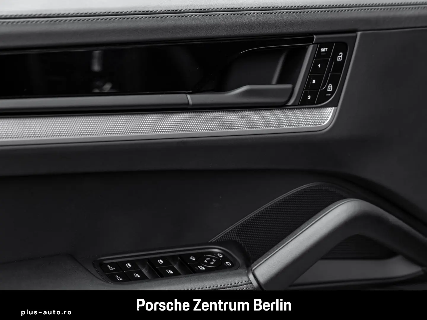 PORSCHE Cayenne BOSE Panorama Rückfahrkamera InnoDrive