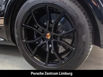 PORSCHE Cayenne Turbo E-Hybrid Burmester HA-Lenkung