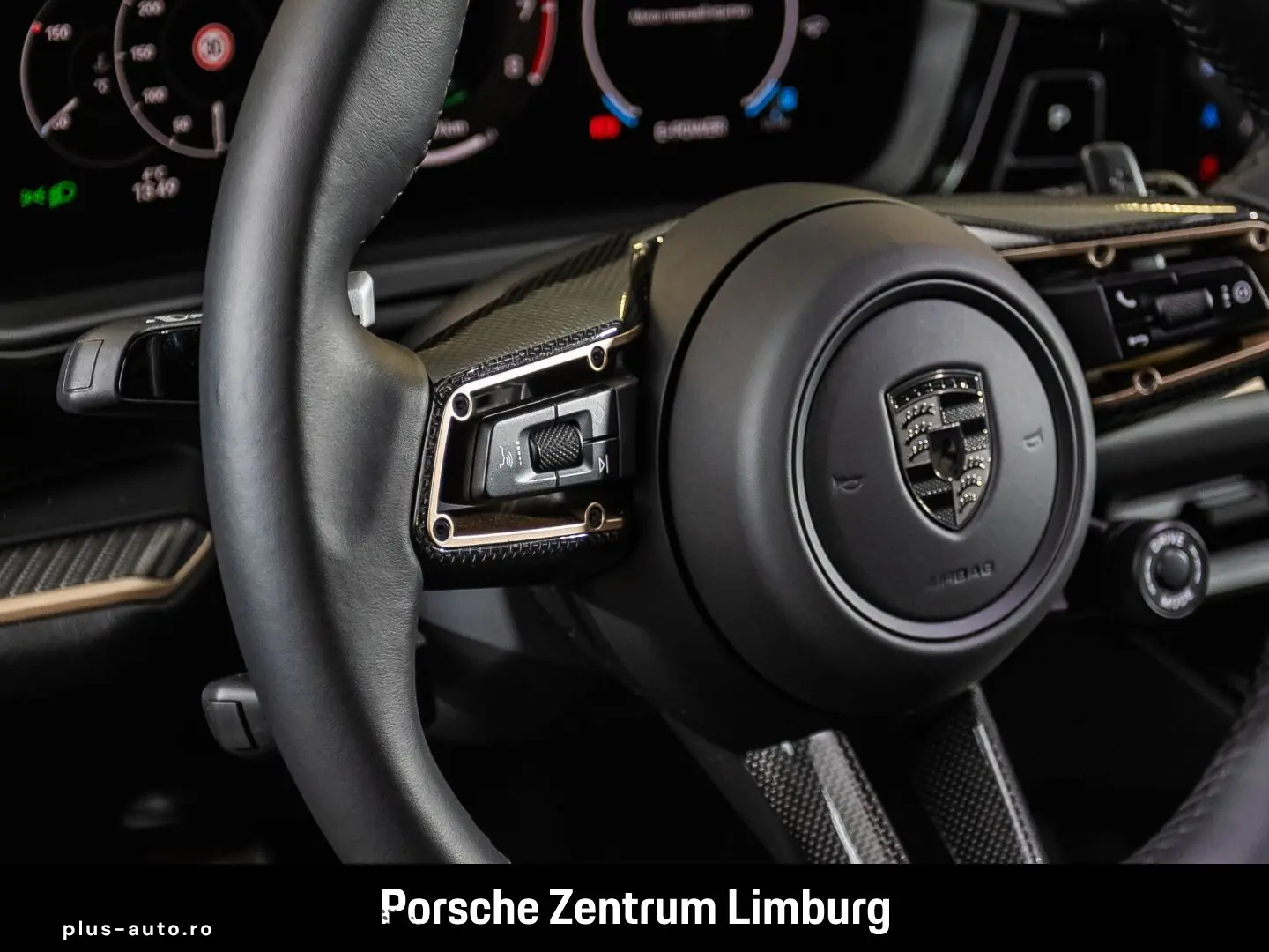 PORSCHE Cayenne Turbo E-Hybrid Burmester HA-Lenkung