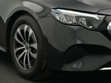 MERCEDES-BENZ E 200 Lim Avantgarde LED Kamera Totw Apple