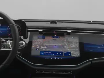 MERCEDES-BENZ E 200 Lim Avantgarde LED Kamera Totw Apple