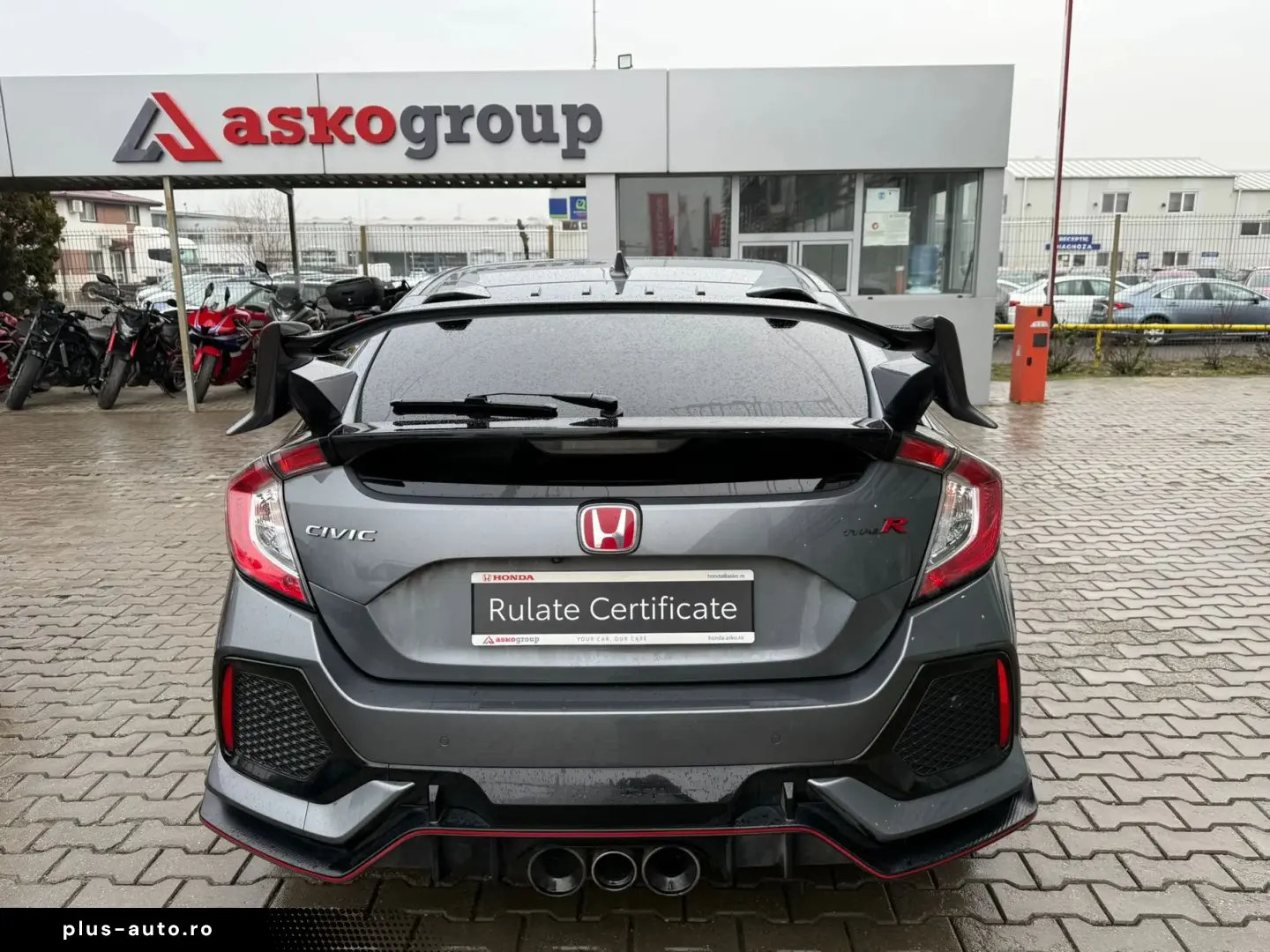 Honda Civic 2.0i Turbo MT Type R GT 320 Cp