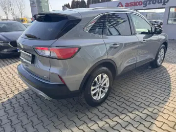 Ford Kuga 2.5 Duratec HEV 190HP TITANIUM CVT