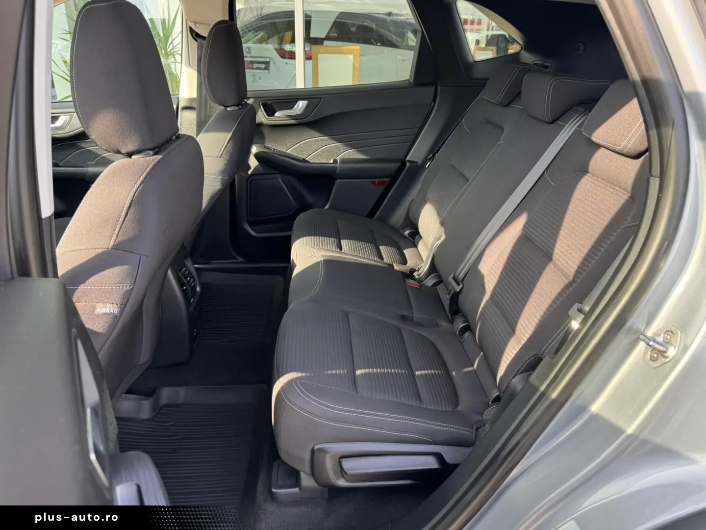 Ford Kuga 2.5 Duratec HEV 190HP TITANIUM CVT