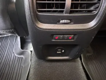 Ford Kuga 2.5 Duratec HEV 190HP TITANIUM CVT