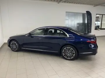 Mercedes-Benz S 580 e 4M DISTRONIC AIRMATIC