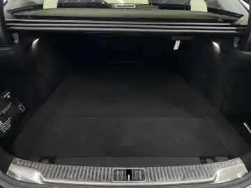 Mercedes-Benz S 580 e 4M DISTRONIC AIRMATIC