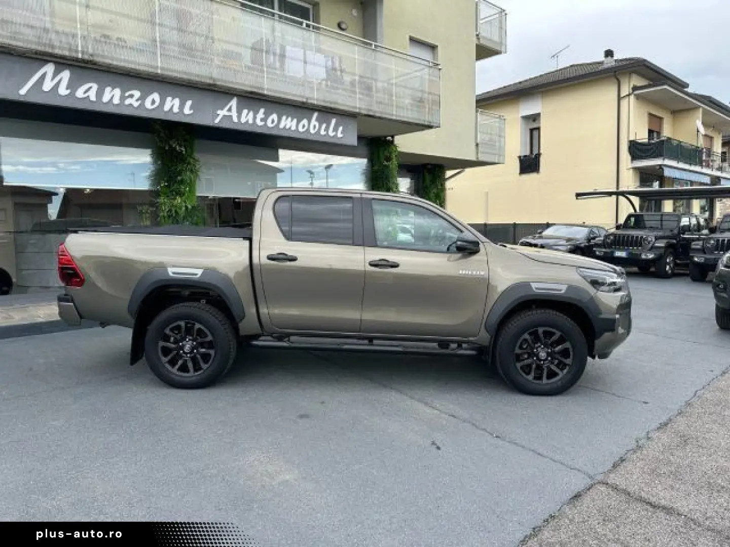 TOYOTA TOYOTA Hilux 2.4 D A T 4WD Double Cab Invincible