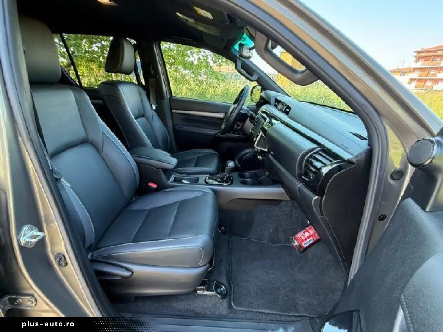 TOYOTA TOYOTA Hilux 2.4 D A T 4WD Double Cab Invincible