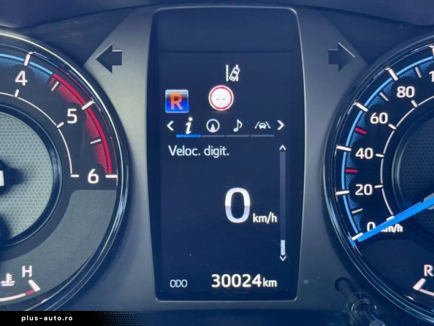 TOYOTA TOYOTA Hilux 2.4 D A T 4WD Double Cab Invincible