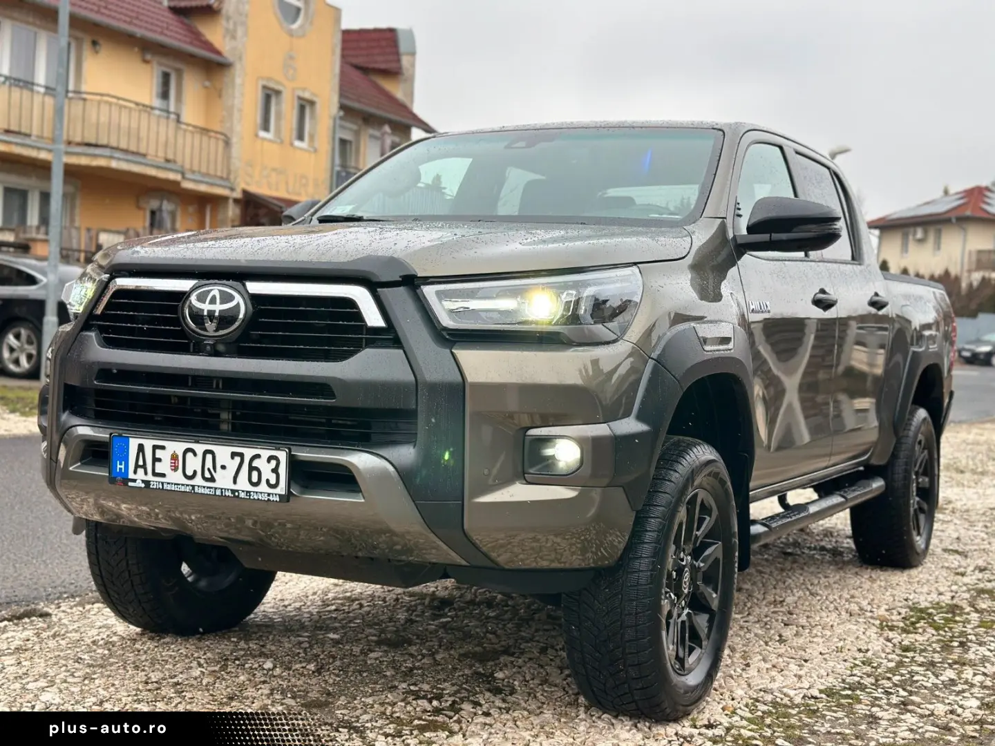 TOYOTA Hilux 2.8 D-4D 4X4 DOUBLE INVINCIBLE NET  47490