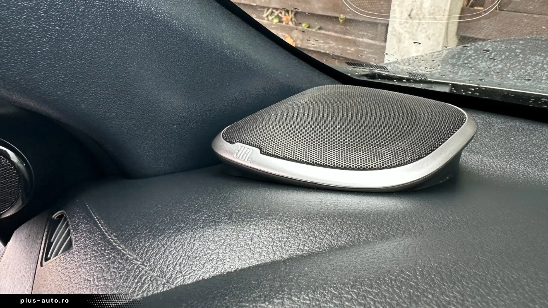 TOYOTA Hilux 2.8 D-4D 4X4 DOUBLE INVINCIBLE NET  47490