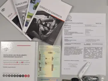 TOYOTA Hilux 2.8 D-4D 4X4 DOUBLE INVINCIBLE NET  47490