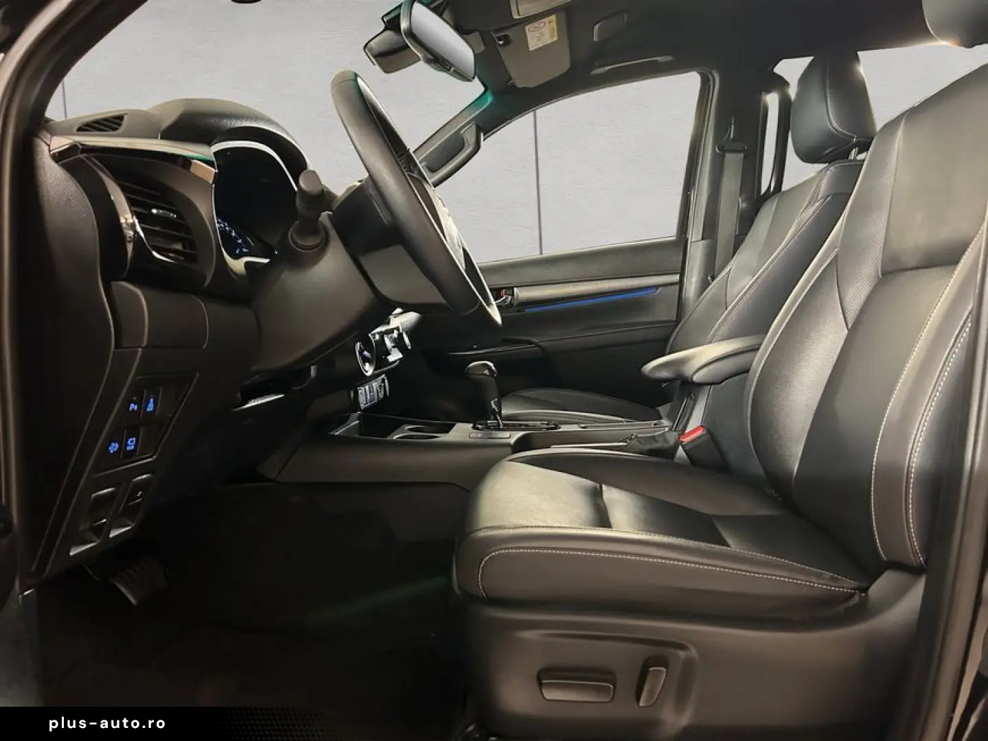 TOYOTA HiLux 4x4 Double Cab Autm. Invincible