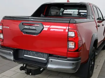 TOYOTA Hilux Invincible ACC Rollo el.AHK Garantie 2028