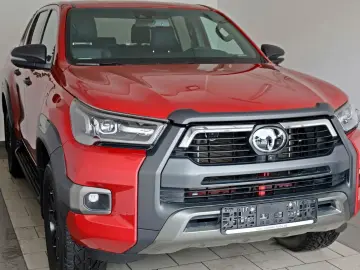 TOYOTA Hilux Invincible ACC Rollo el.AHK Garantie 2028