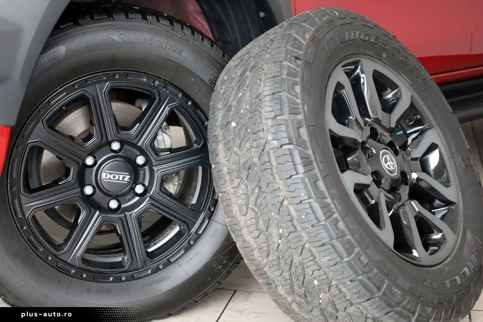 TOYOTA Hilux Invincible ACC Rollo el.AHK Garantie 2028